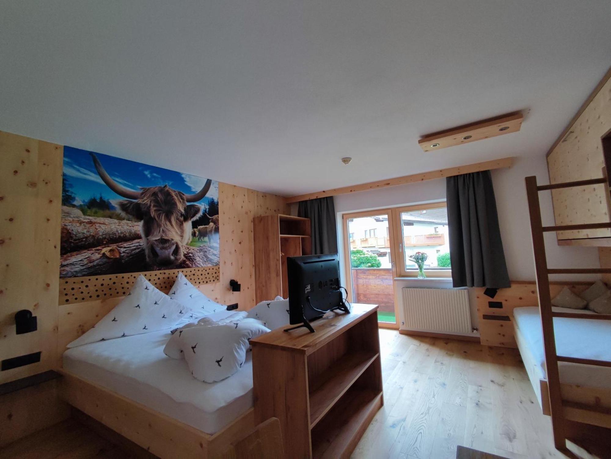 Apart Hotel Ideal Ladis Exterior photo